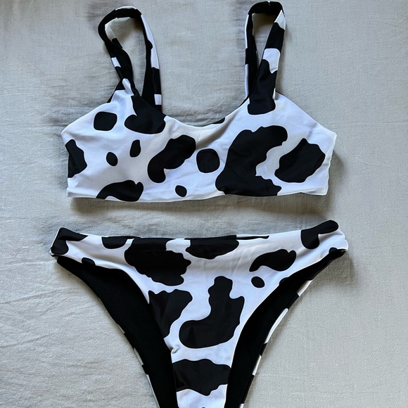 SHEIN Other - Cowprint Bikini